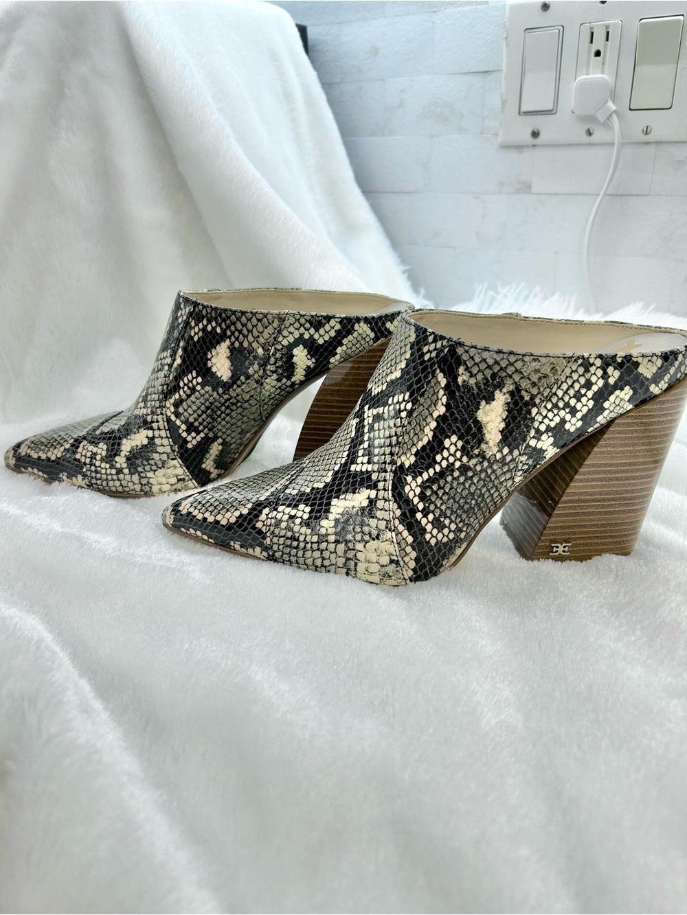 Sam Edelman Leather Snakeskin Print Pointed Toe Mule Heels Size 9